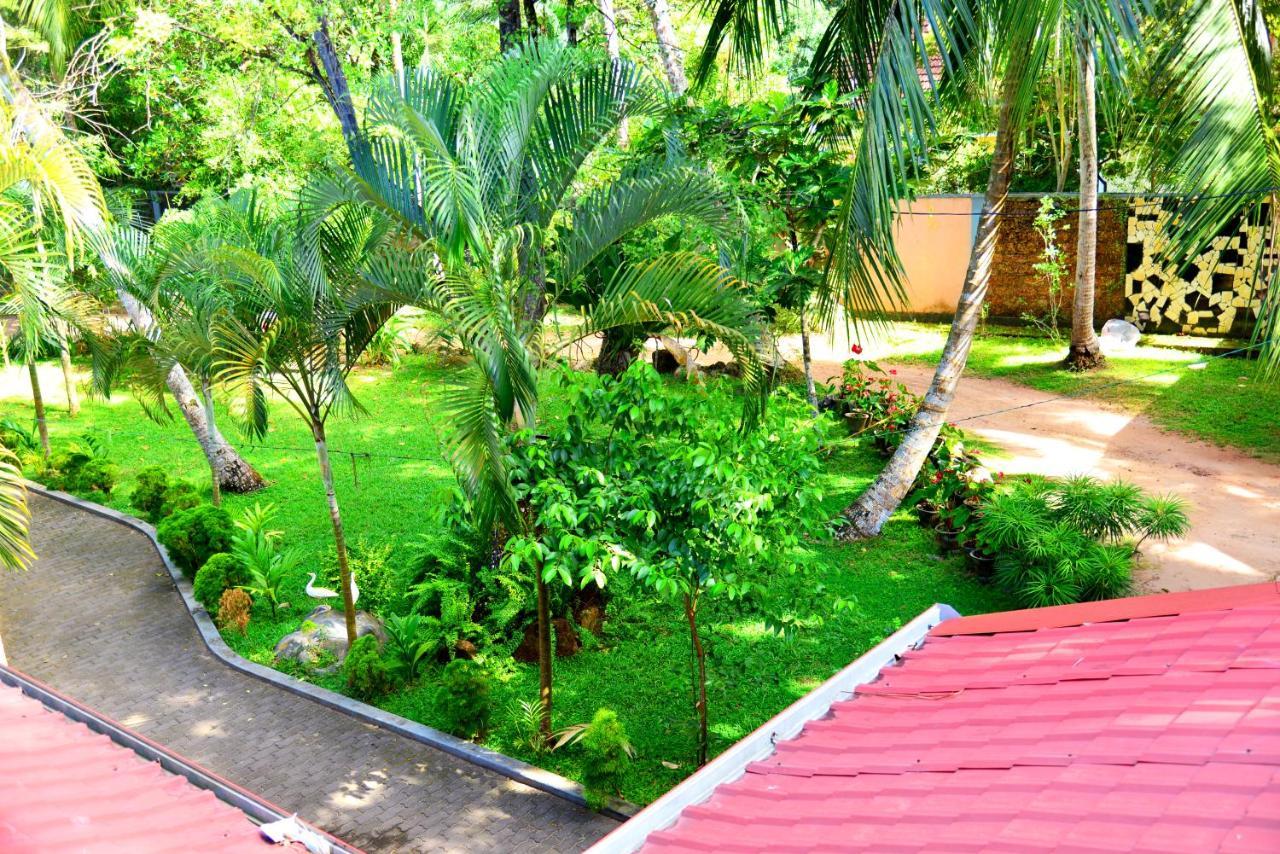 Little Villa Hotel Wadduwa Eksteriør bilde
